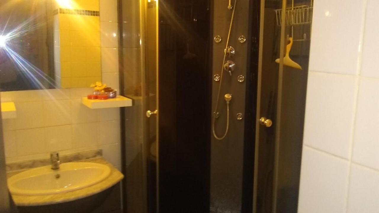 Boulevard St Helene Apartment Toulon Bagian luar foto